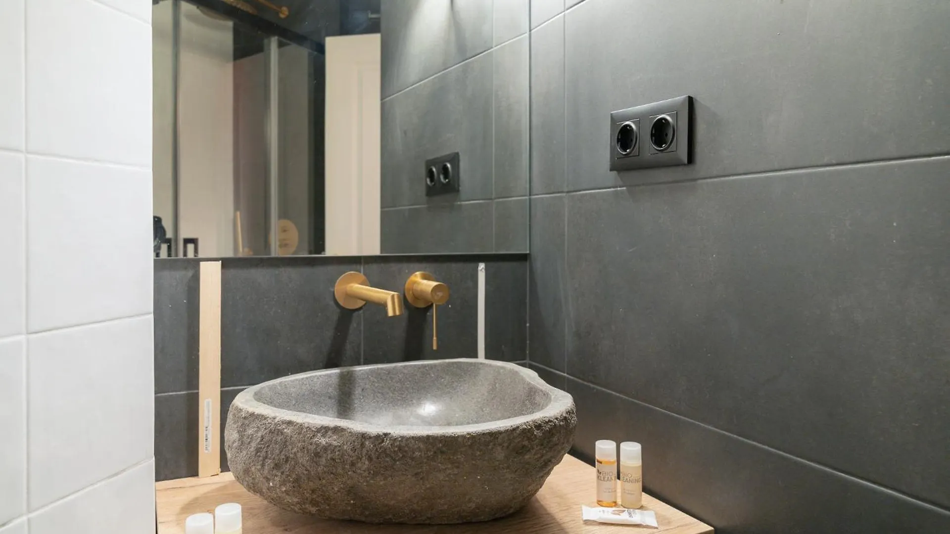 Stay U-Nique Apartment Putxet II Барселона Испания