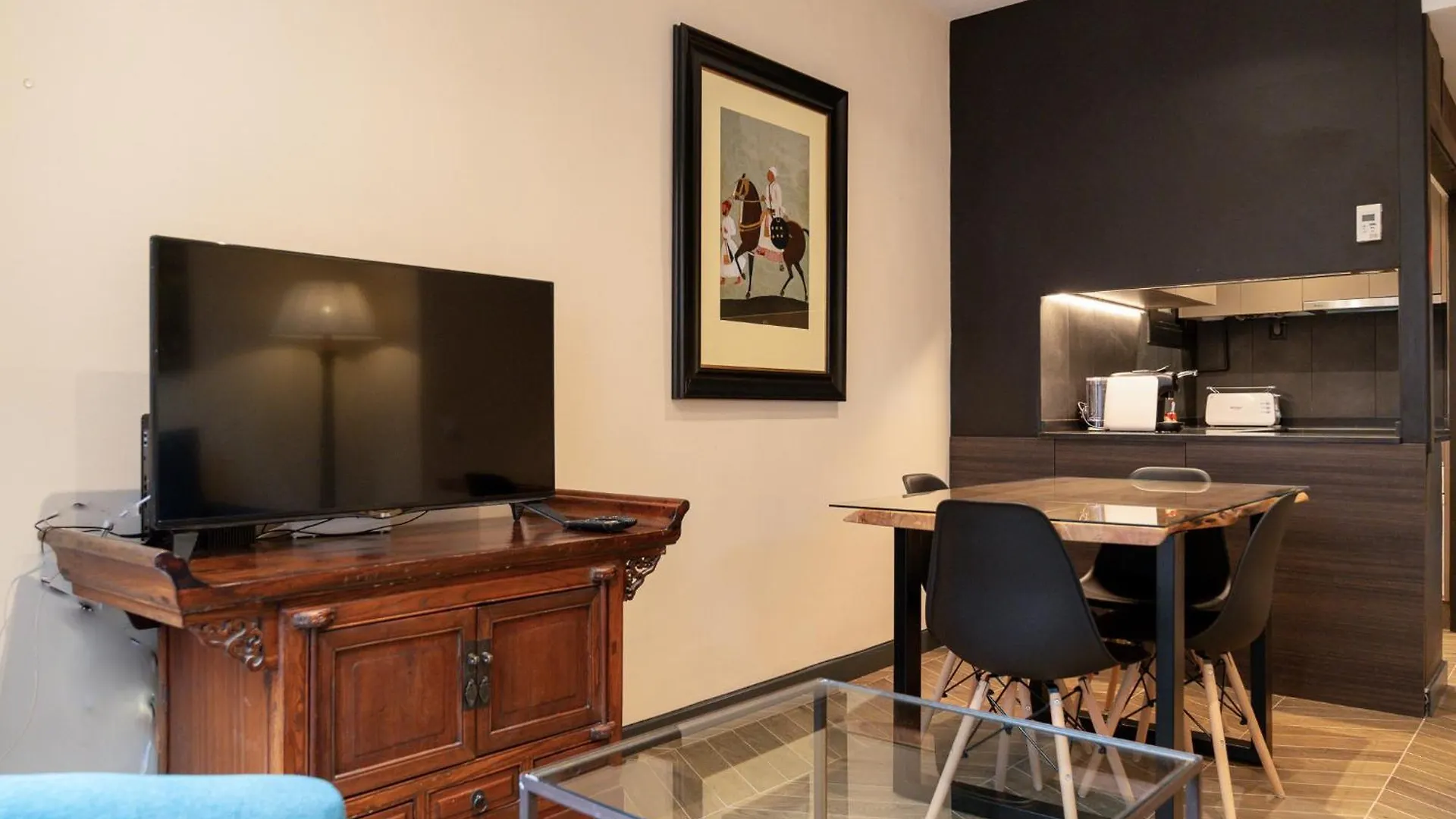 Stay U-Nique Apartment Putxet II Барселона